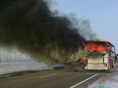 Penampakan Bus Terbakar di Kazakhstan yang Tewaskan 52 Orang