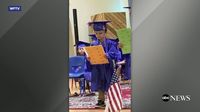 Foto: Kisah Bocah 6 Tahun yang Meninggal Digigit Kelelawar