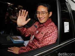 Ke Pasar di Rorotan, Sandi Dicurhati Pedagang Soal Harga Beras