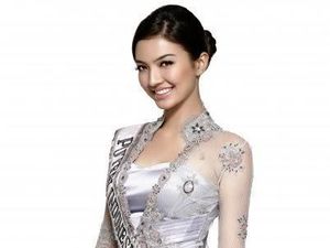 Foto: 6 Artis yang Malah Sukses Setelah Gagal Jadi Juara di Kontes Kecantikan