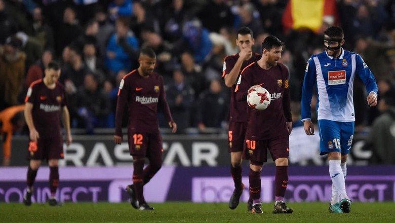 Barcelona Akhirnya Kalah Barcelona Akhirnya Kalah