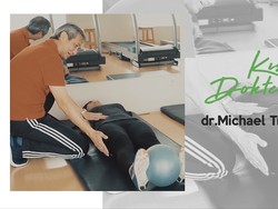 Kisah Dokter 2 bidang dr. Michael Triangto SpKO