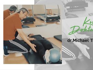 Kisah Dokter 2 bidang dr. Michael Triangto SpKO Kisah Dokter 2 bidang dr. Michael Triangto SpKO