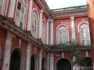 Foto: Rumah Dua Setengah Abad yang Diabaikan di India