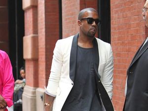 Gaya 12 Artis Pria Bawa Tas Hermes Ratusan Juta, G-Dragon Hingga Ivan Gunawan