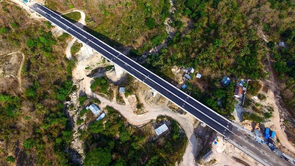 Indahnya Jembatan Petuk di NTT Senilai Rp 235 Miliar