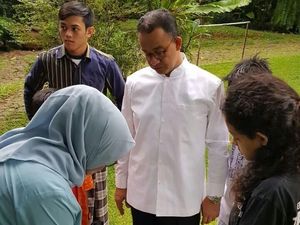 Kenangan Manis Keluarga Anies dan Loki Si Kucing Peliharaan
