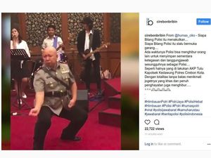 Video: Aksi Kapolsek Joget Jaran Goyang Jadi Buah Bibir Warganet Video: Aksi Kapolsek Joget Jaran Goyang Jadi Buah Bibir Warganet