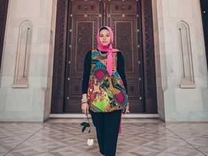 Hijabers Ini Lawan Stereotipe Timur Tengah: Bukan Cuma Abaya dan Unta Hijabers Ini Lawan Stereotipe Timur Tengah: Bukan Cuma Abaya dan Unta
