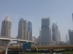 Dubai, dari Padang Pasir Menjadi Padang Besi
