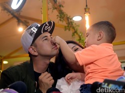Nagita Main Arisan Dolar, Raffi: Arisan-arisan Aja, Nggak Ngerti