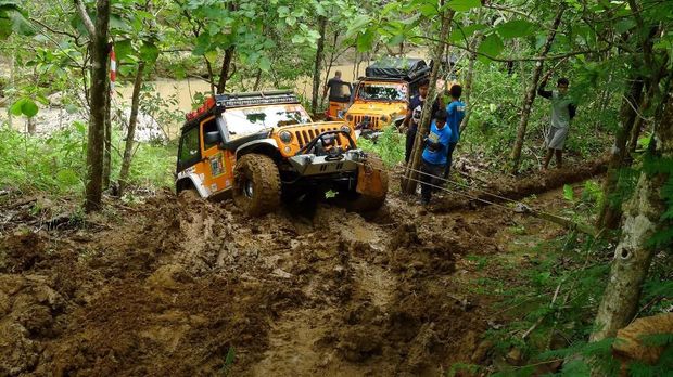 Aktivitas rutin JK Owners Indonesia.