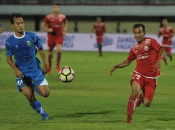 Persija Lumat PSPS 3-0