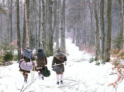 Begini Jadinya Kalau Viking Naik Gunung