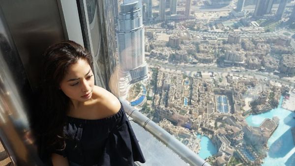 Foto: Liburan Si Cantik Nikita Willy di Dubai