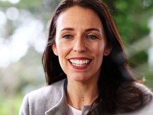 PM Selandia Baru dan Kekasih Nantikan Kelahiran Anak Pertama