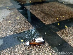 Penemuan Botol Mirip Molotov Kagetkan Pegawai Pemuda Pancasila