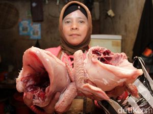 Harga Ayam Naik di Pasar Soreang Bandung