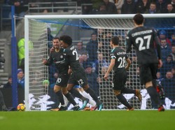 Turun Minum, Chelsea Ungguli Brighton 2-0