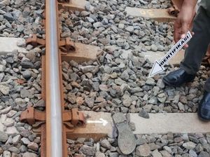 Susul Suami Beli Telur, Istri Tewas Tertabrak Kereta Api