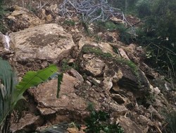 2 Tower PLN Ambruk Diterjang Longsor, Listrik Pacitan Padam Total