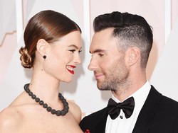 Arti Nama Anak Kedua Adam Levine dan Behati Prinsloo