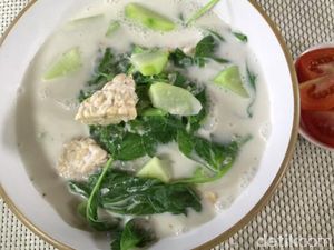 Resep Bobor Bayam Enak, Praktis dan Sehat Resep Bobor Bayam Enak, Praktis dan Sehat