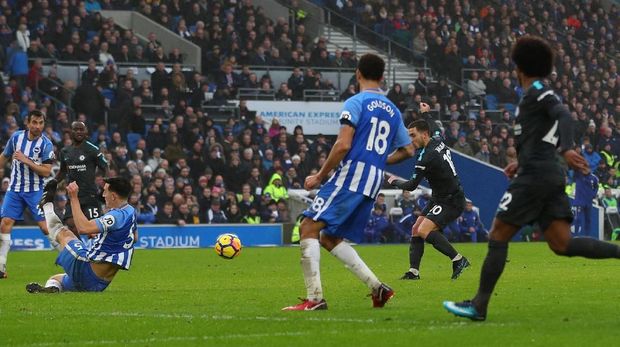 Hazard Dua Gol, Chelsea Kalahkan Brighton 4-0