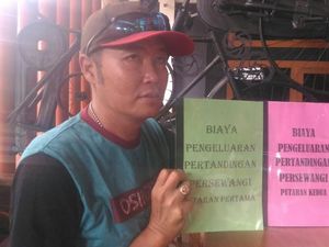 Polemik Gaji Pemain, Ini Kata Manajer Persewangi Banyuwangi Polemik Gaji Pemain, Ini Kata Manajer Persewangi Banyuwangi