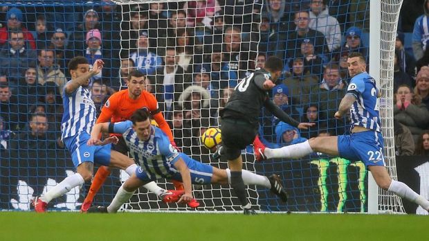 Hazard Dua Gol, Chelsea Kalahkan Brighton 4-0