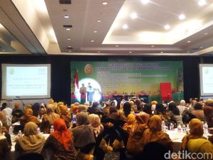 Cerita Ketua MA soal Keberanian Susi Tenggelamkan Kapal Ilegal Cerita Ketua MA soal Keberanian Susi Tenggelamkan Kapal Ilegal