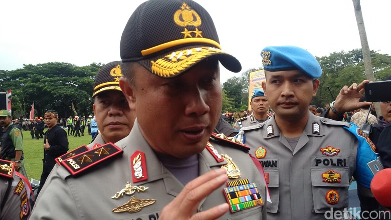 Polda Jabar: Berdasar Pemeriksaan Saksi yang Dibakar Itu Bendera HTI