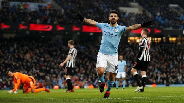 Sergio Aguero kemungkinan akan diistirahatkan saat laga melawan Man United.