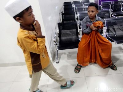 Ketika Anak Kurang Mampu Ikuti Sunat Gratis
