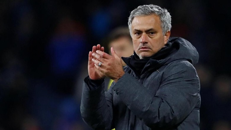 MU Perpanjang Kontrak Mourinho Sampai 2020