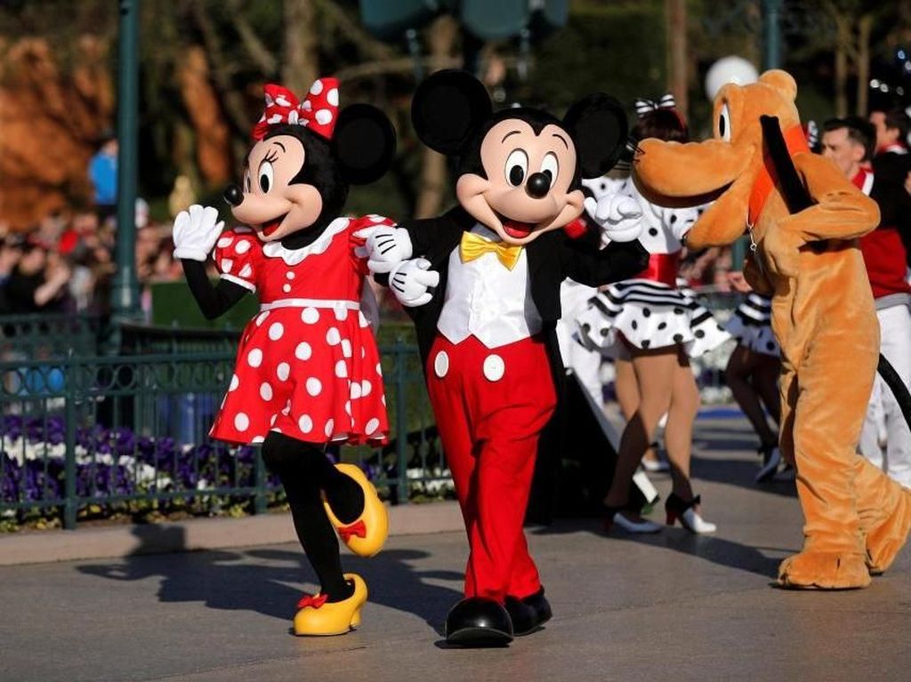 Ssst, Ini Kalimat yang Tidak Boleh Diucapkan Pegawai Disneyland Ssst, Ini Kalimat yang Tidak Boleh Diucapkan Pegawai Disneyland
