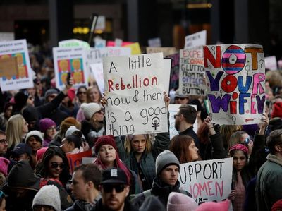 Turun ke Jalan, Perempuan Ramai-ramai Demo Trump di AS