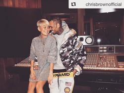 Super Keren! Baru Rilis, Lagu Agnez Mo Langsung Nomor 1