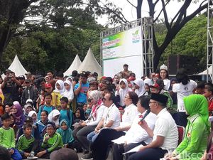 KLHK Ajari Ribuan Pelajar di Bandung Kelola Sampah