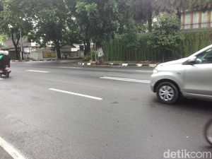 Foto: Lokasi Kecelakaan Moge vs SUV di Pakubuwono