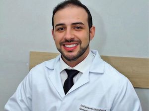 Dokter Ini Ajak Pasiennya Joget Agar Persalinan Lebih Lancar