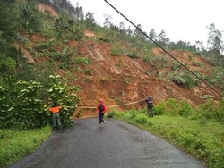 Longsor Putus Pasokan BBM, Ini Langkah Pemkab Trenggalek