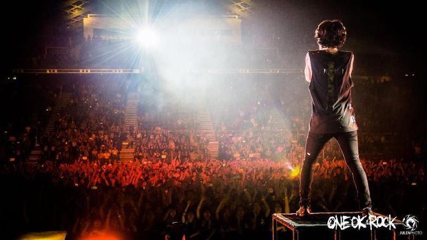 Sekitar 6.500 penonton menghadiri konser keempat OnNE OK ROCK di Singapura. (Dok. Julen Photo)
