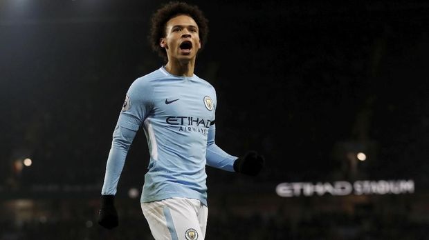 Leroy Sane terpilih sebagai Pemain Muda Terbaik PFA.