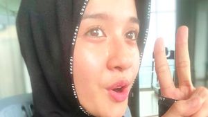 Foto: Laudya Cynthia Bella Pamer Wajah Merah dan Berkeringat Usai Olahraga