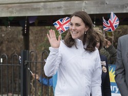 Diam-diam, Kate Middleton Donasikan Rambutnya untuk Anak Kanker