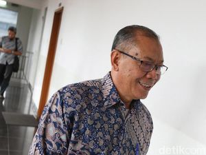Penyuap Panitera Pengganti PN Jaksel Dibui 2 Tahun 4 Bulan Penyuap Panitera Pengganti PN Jaksel Dibui 2 Tahun 4 Bulan