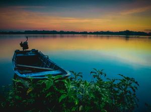 Suasana menjelang pagi di wasuk cengklik