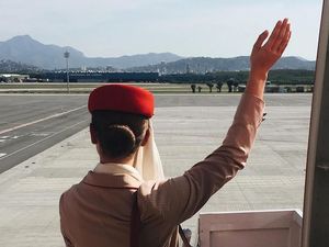 Cantik & Populer, Para Pramugari yang Hobi Traveling