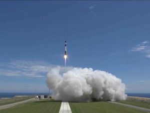 Perusahaan Selandia Baru Luncurkan Roket ke Angkasa Luar